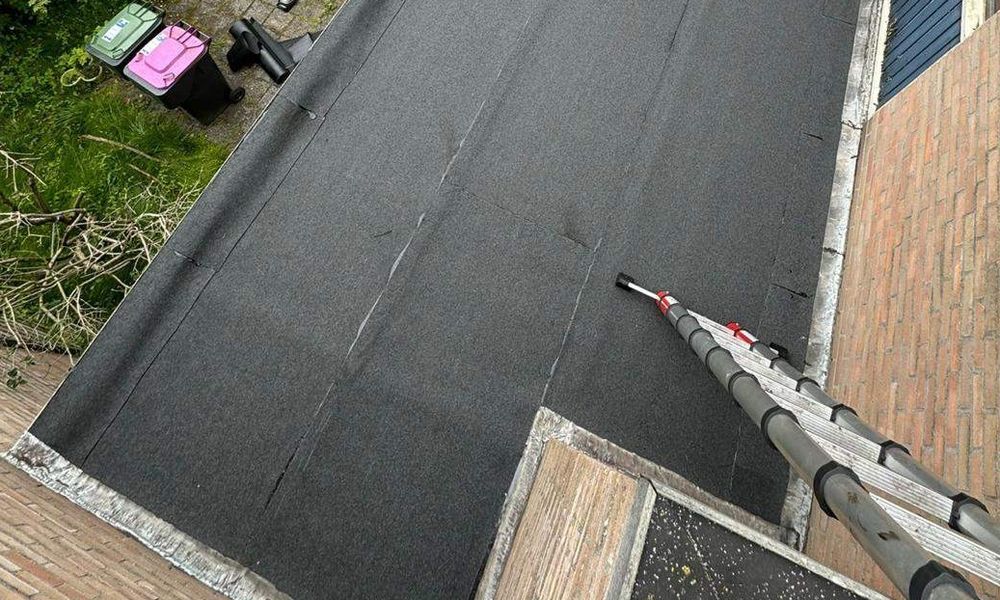 Dakisolatie toegevoegd aan plat dak in Den Haag